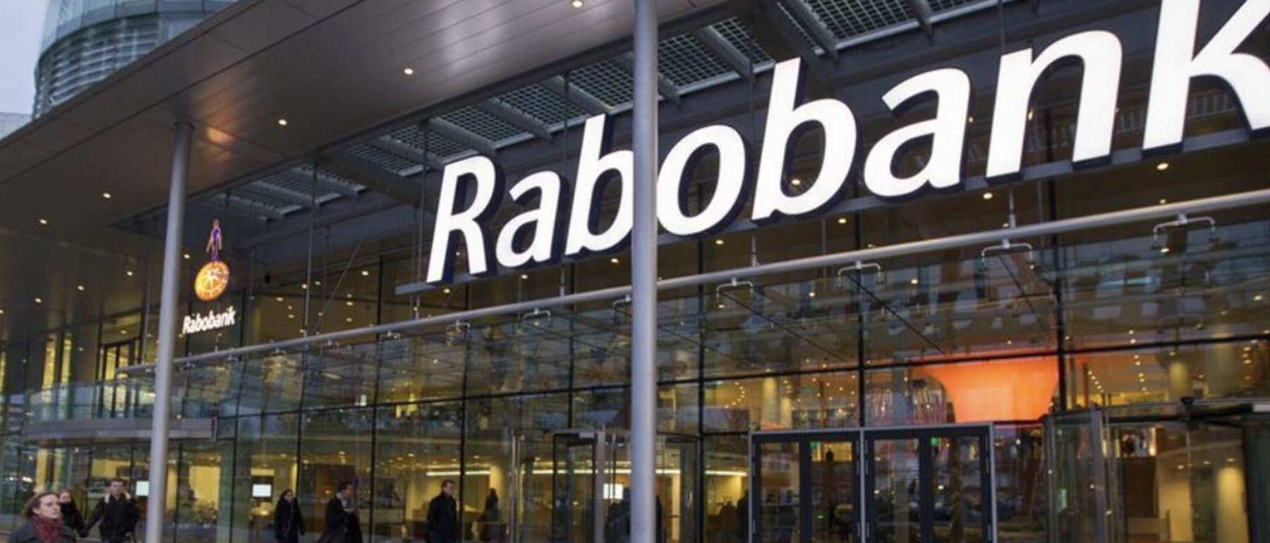Rabobank als eerste bank die de risico-rente verlaagd